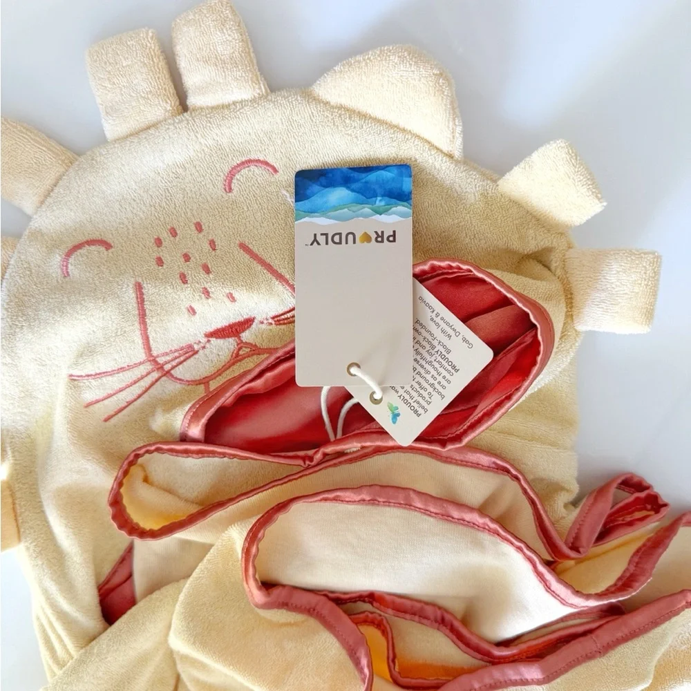Proudly Hooded Lion Towel (OS)